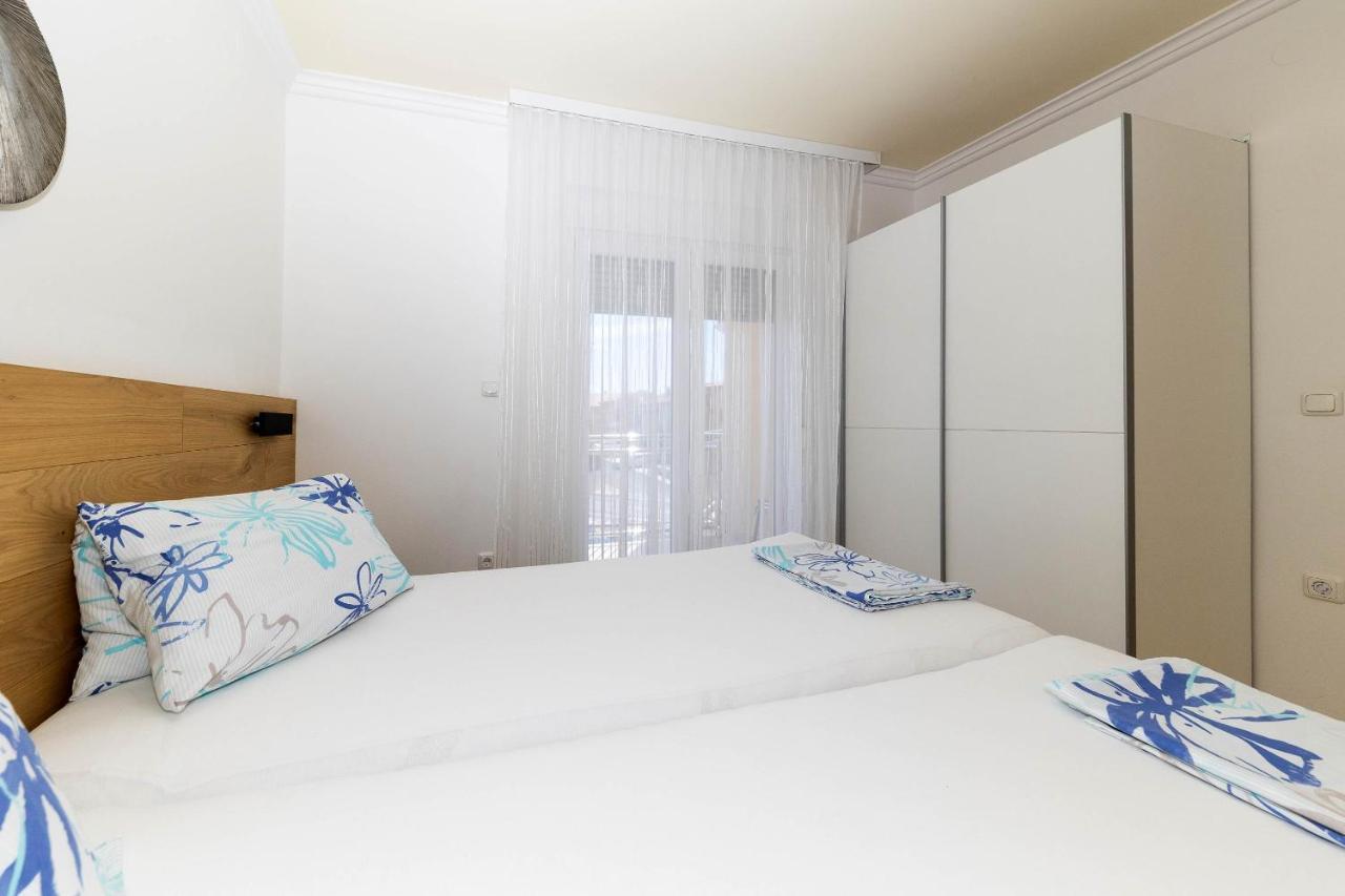 Apartmani Dea Crikvenica Ngoại thất bức ảnh