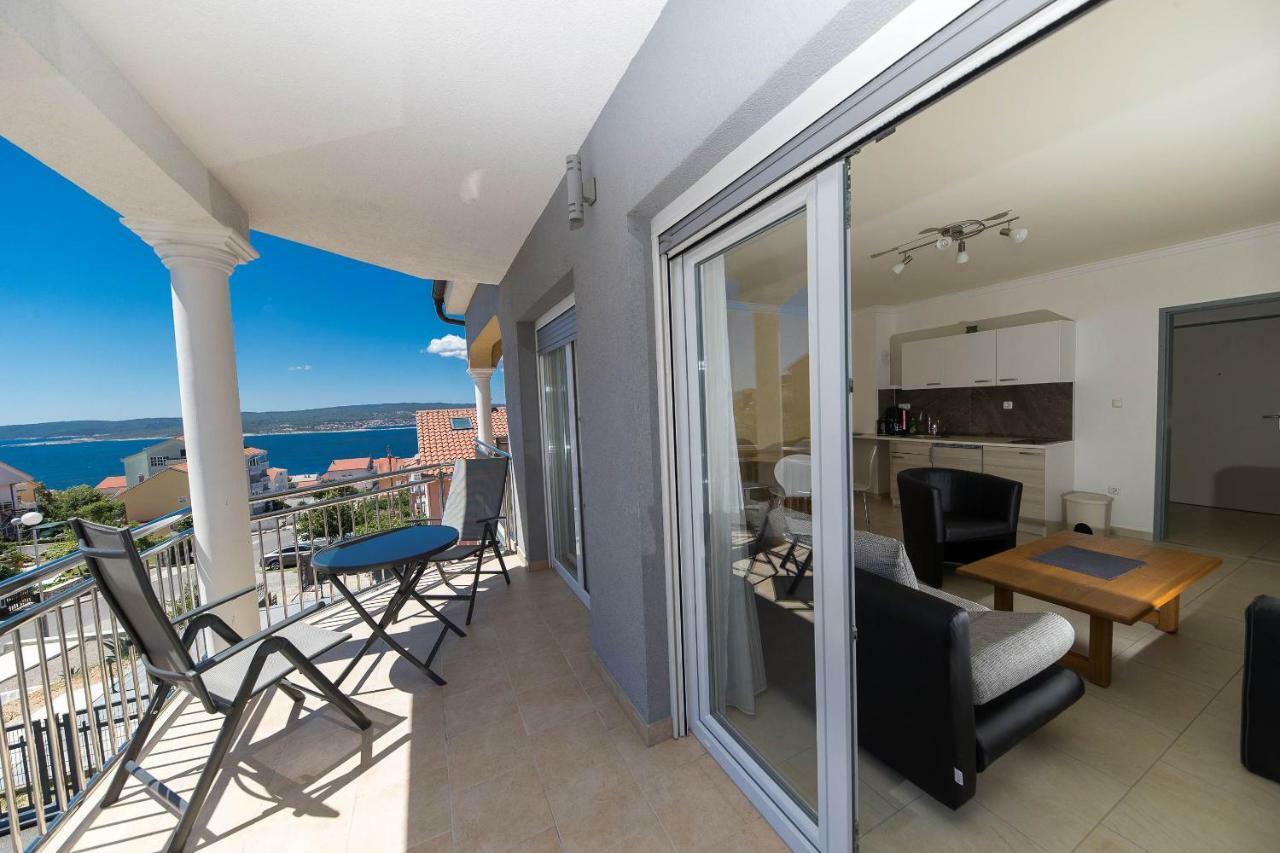 Apartmani Dea Crikvenica Ngoại thất bức ảnh